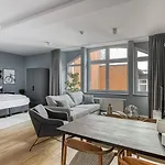 Limehome Schmidtstedter Strasse アパートホテル 3*