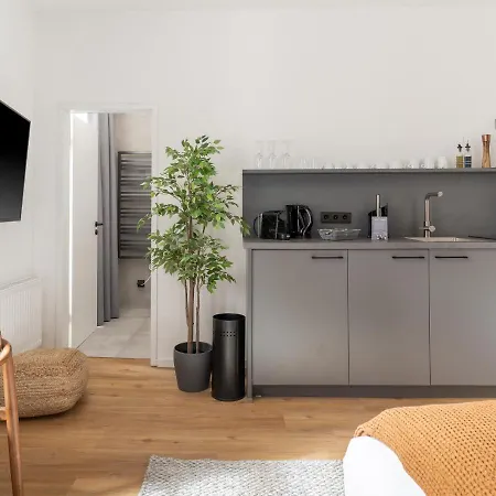 Limehome Schmidtstedter Strasse 3*