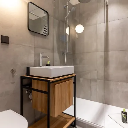 Limehome Schmidtstedter Strasse