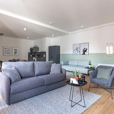 Apartahotel Limehome Schmidtstedter Strasse 3*