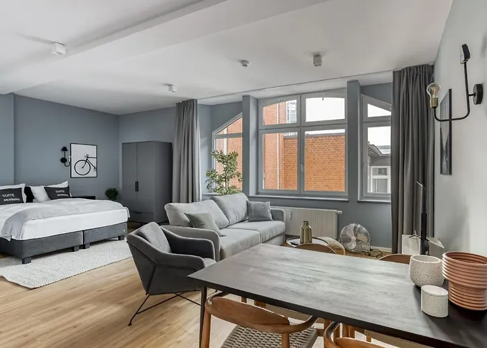 Apartahotel Limehome Schmidtstedter Strasse 3*