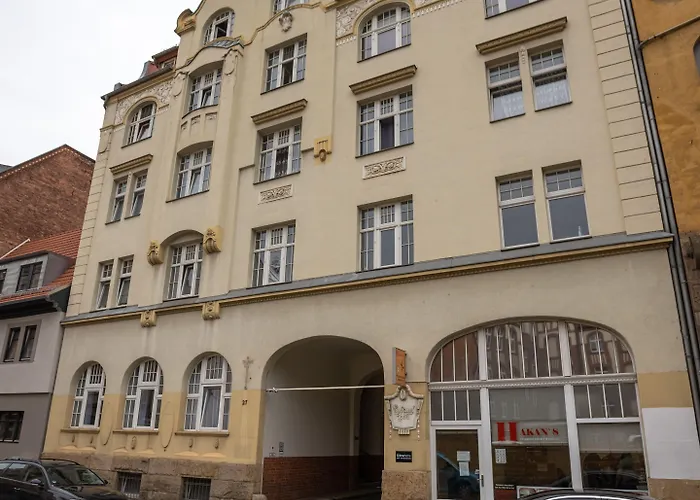 Apartahotel Limehome Schmidtstedter Strasse 3*